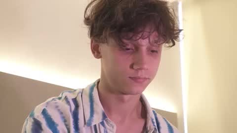 Nicky Neal online show from 10/24/25, 02:52