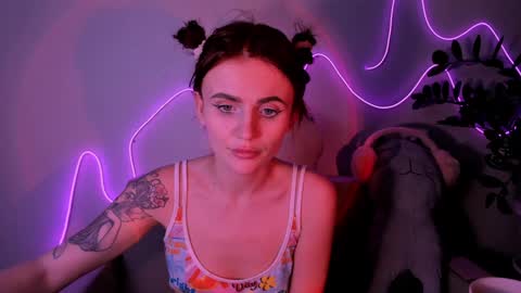 Nicky Weekends online show from 12/02/24, 09:39