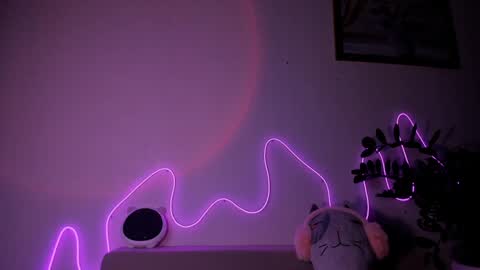 Nicky Weekends online show from 12/05/24, 04:20