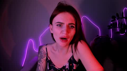 Nicky Weekends online show from 12/06/24, 01:18