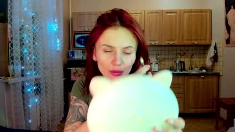 Nicky Weekends online show from 12/26/24, 02:44