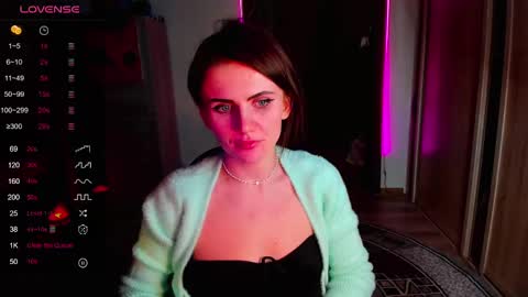 Nicky Weekends online show from 02/28/25, 01:05