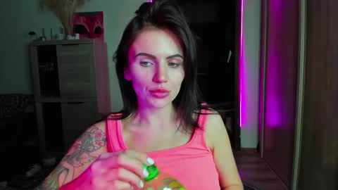 Nicky Weekends online show from 03/12/25, 11:12