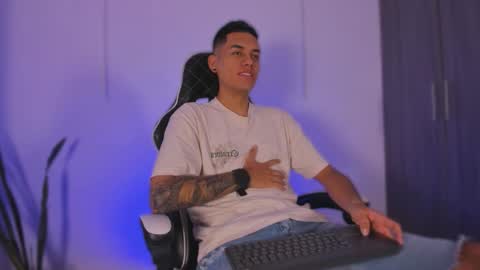 Nicky  online show from 11/07/25, 11:54