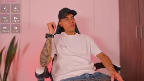 Nicky  online show from 11/19/25, 01:11