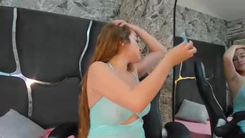 nico_mahecha online show from 11/16/25, 02:11