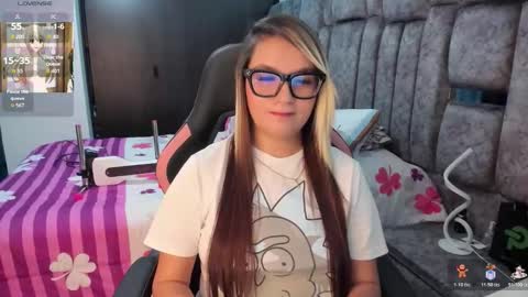 YuliEM online show from 11/26/25, 08:21