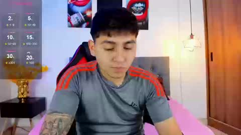 nicolas_james_sc online show from 09/13/25, 01:44