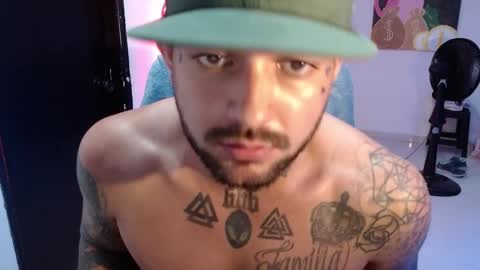 Snapshot of nicolas_torres99 chatting on 01/11/25, 06:14 nicolas online show from 01/11/25, 06:14