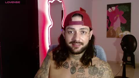 Snapshot of nicolas_torres99 chatting on 01/21/25, 06:11 nicolas online show from 01/21/25, 06:11