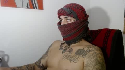 Snapshot of nicolas_torres99 chatting on 02/20/25, 05:55 nicolas online show from 02/20/25, 05:55