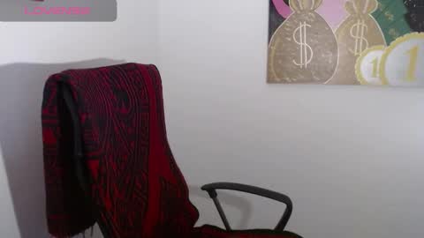 Snapshot of nicolas_torres99 chatting on 02/21/25, 03:56 nicolas online show from 02/21/25, 03:56