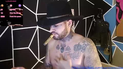 nicolas online show from 10/14/25, 03:29