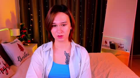 Snapshot of nicole_cidman chatting on 01/14/25, 03:32 Nicole online show from 01/14/25, 03:32