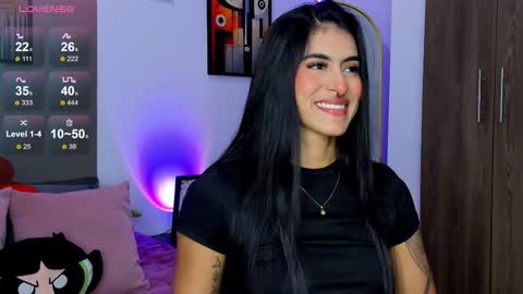 Snapshot of nicole_duran3095 chatting on 09/10/25, 05:07 Nick online show from 09/10/25, 05:07
