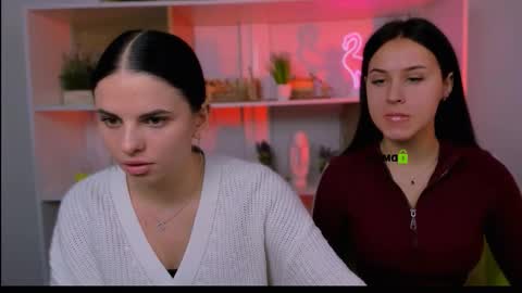 Snapshot of nicole_muah chatting on 10/03/25, 08:33 nicole_muah online show from 10/03/25, 08:33