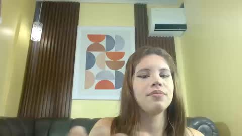 Snapshot of nicole_ramires chatting on 09/20/25, 04:52 Nicole Ramires online show from 09/20/25, 04:52