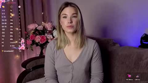 Nicole online show from 12/03/25, 06:17