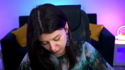 Snapshot of nicolemoonn chatting on 03/04/25, 03:04 online November 28 from 16 to 20 November 29 from 12 to 20 December 3 and 5 from 12 to 20 December 7 and 8 from 04 to 08 GMT online show from 03/04/25, 03:04