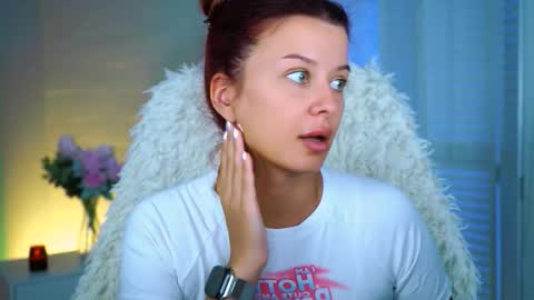 Snapshot of nicolemoonn chatting on 09/17/25, 12:29 online November 28 from 16 to 20 November 29 from 12 to 20 December 3 and 5 from 12 to 20 December 7 and 8 from 04 to 08 GMT online show from 09/17/25, 12:29