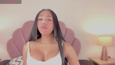 NICOLE online show from 10/08/25, 12:25