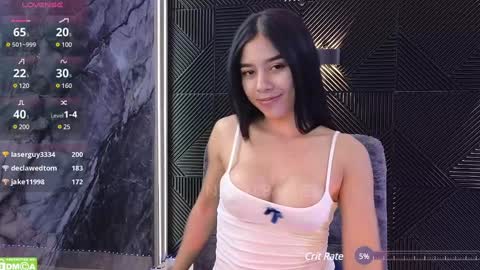 Snapshot of nicollbashel chatting on 12/19/24, 12:12 Nicoll  Independent model online show from 12/19/24, 12:12