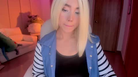 Snapshot of nicollemeyer chatting on 02/03/25, 06:13 Nicolle Go to Visit online show from 02/03/25, 06:13