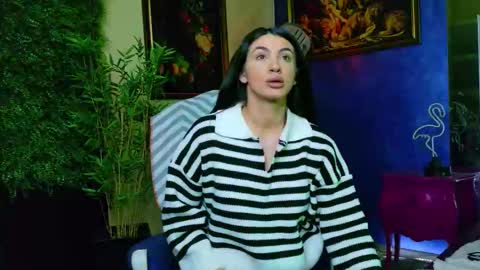 Nicolle online show from 10/30/25, 08:05