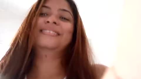 Snapshot of nicollgreen chatting on 09/23/25, 01:58 NicollGreen online show from 09/23/25, 01:58