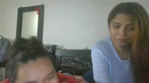 Snapshot of nicollgreen chatting on 09/24/25, 02:04 NicollGreen online show from 09/24/25, 02:04