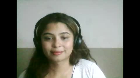Snapshot of nicollgreen chatting on 09/24/25, 07:39 NicollGreen online show from 09/24/25, 07:39