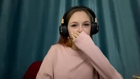 Jenny online show from 11/03/25, 03:13