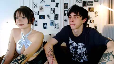 Snapshot of night_changers chatting on 10/29/25, 04:31 Stan Angel online show from 10/29/25, 04:31