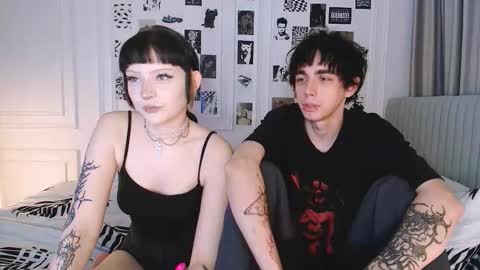 Snapshot of night_changers chatting on 11/16/25, 06:57 Stan Angel online show from 11/16/25, 06:57