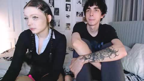 Snapshot of night_changers chatting on 11/19/25, 08:09 Stan Angel online show from 11/19/25, 08:09