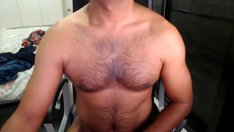 Snapshot of night_rider09711 chatting on 12/13/24, 04:27 night_rider09711 online show from 12/13/24, 04:27