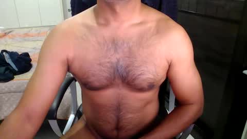Snapshot of night_rider09711 chatting on 01/15/25, 10:13 night_rider09711 online show from 01/15/25, 10:13