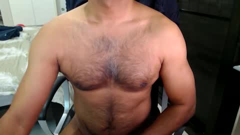 Snapshot of night_rider09711 chatting on 01/24/25, 08:34 night_rider09711 online show from 01/24/25, 08:34