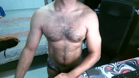 Snapshot of night_rider09711 chatting on 02/14/25, 07:02 night_rider09711 online show from 02/14/25, 07:02