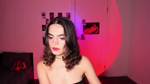 Daisy online show from 10/16/25, 03:13