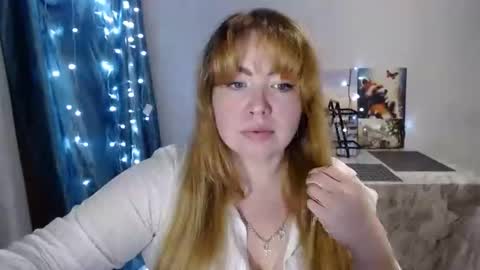 Snapshot of nightlaura chatting on 01/05/25, 04:38 nightlaura online show from 01/05/25, 04:38
