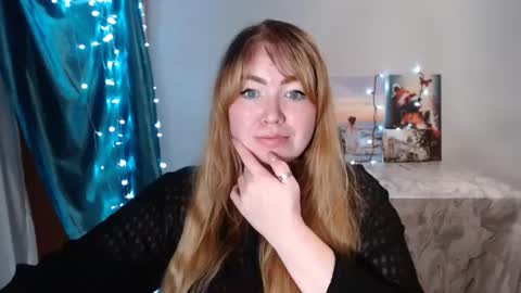 Snapshot of nightlaura chatting on 01/13/25, 03:56 nightlaura online show from 01/13/25, 03:56