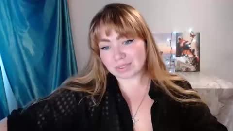 Snapshot of nightlaura chatting on 01/16/25, 05:42 nightlaura online show from 01/16/25, 05:42