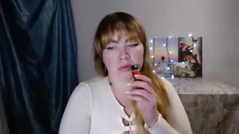 Snapshot of nightlaura chatting on 01/18/25, 03:31 nightlaura online show from 01/18/25, 03:31