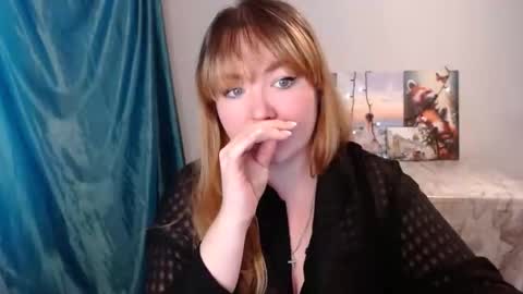 Snapshot of nightlaura chatting on 01/28/25, 06:05 nightlaura online show from 01/28/25, 06:05