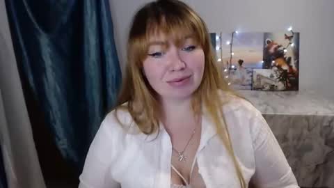 Snapshot of nightlaura chatting on 02/03/25, 02:36 nightlaura online show from 02/03/25, 02:36