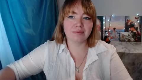 Snapshot of nightlaura chatting on 02/04/25, 11:05 nightlaura online show from 02/04/25, 11:05