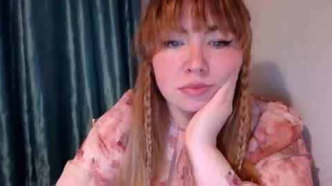 Snapshot of nightlaura chatting on 02/09/25, 05:22 nightlaura online show from 02/09/25, 05:22
