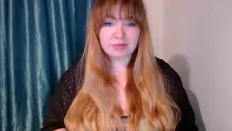 Snapshot of nightlaura chatting on 02/28/25, 04:31 nightlaura online show from 02/28/25, 04:31