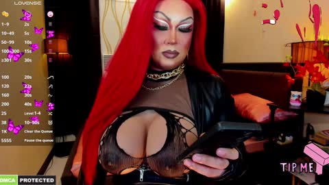 Snapshot of nightmare_natalia chatting on 01/08/25, 09:00 Natalia online show from 01/08/25, 09:00